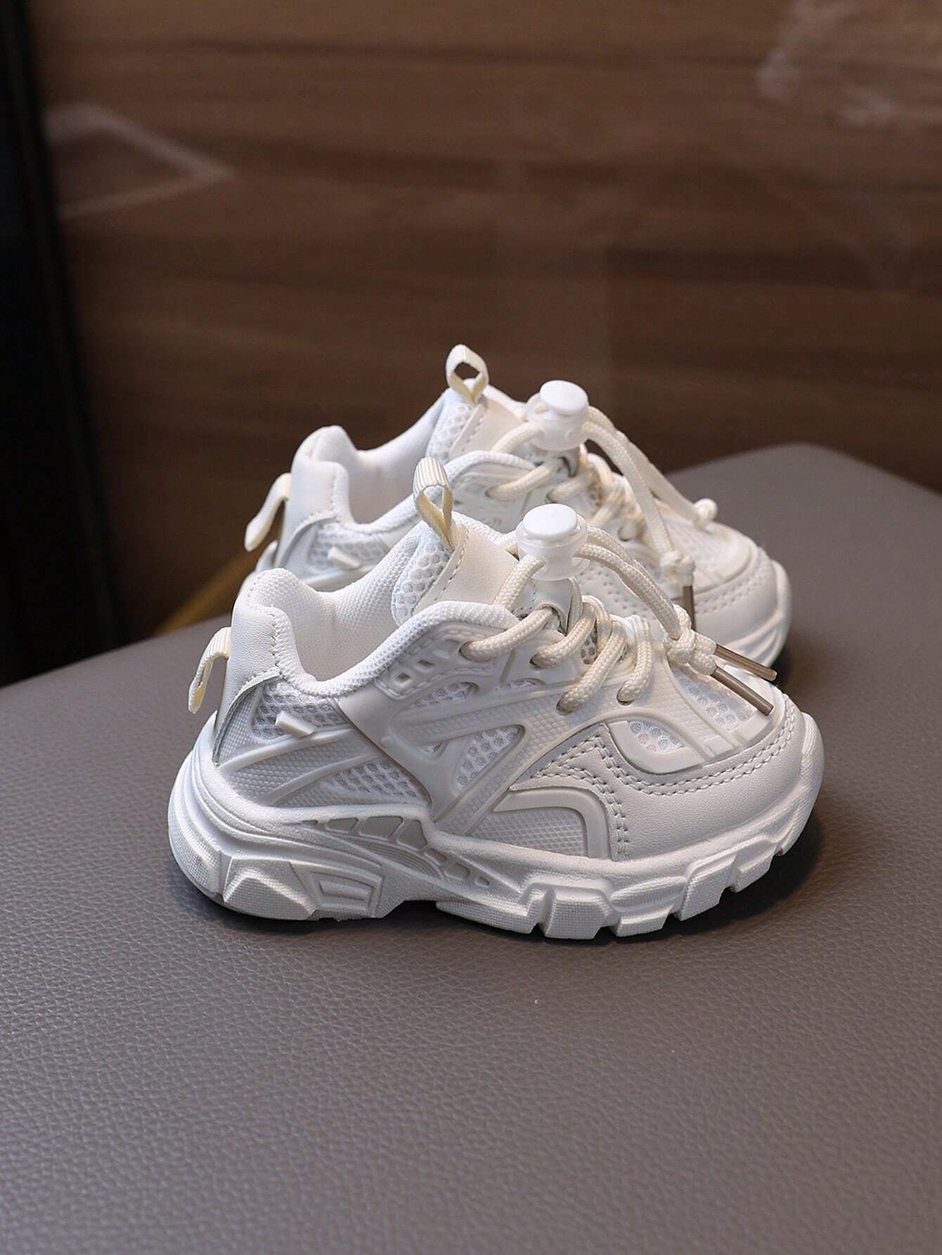 1Pair Of Soft Bottom Solid Color Mesh Fabric Sneakers, Breathable, Anti-Slip, Fashionable Baby Shoes