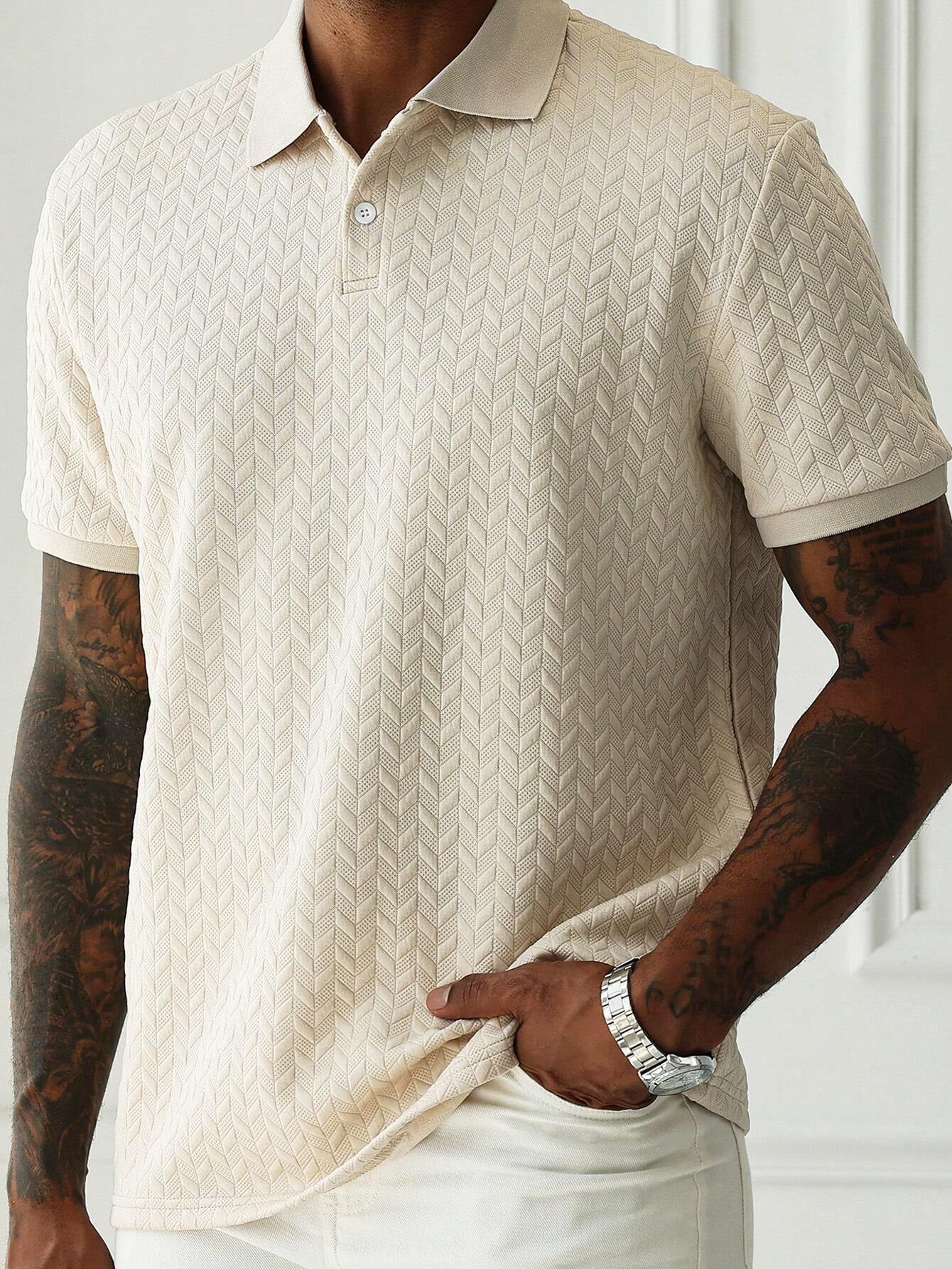 Men's Casual Style with Diamond-Texture Knit Short-Sleeve Khaki Polo Shirt with a Button Placket
