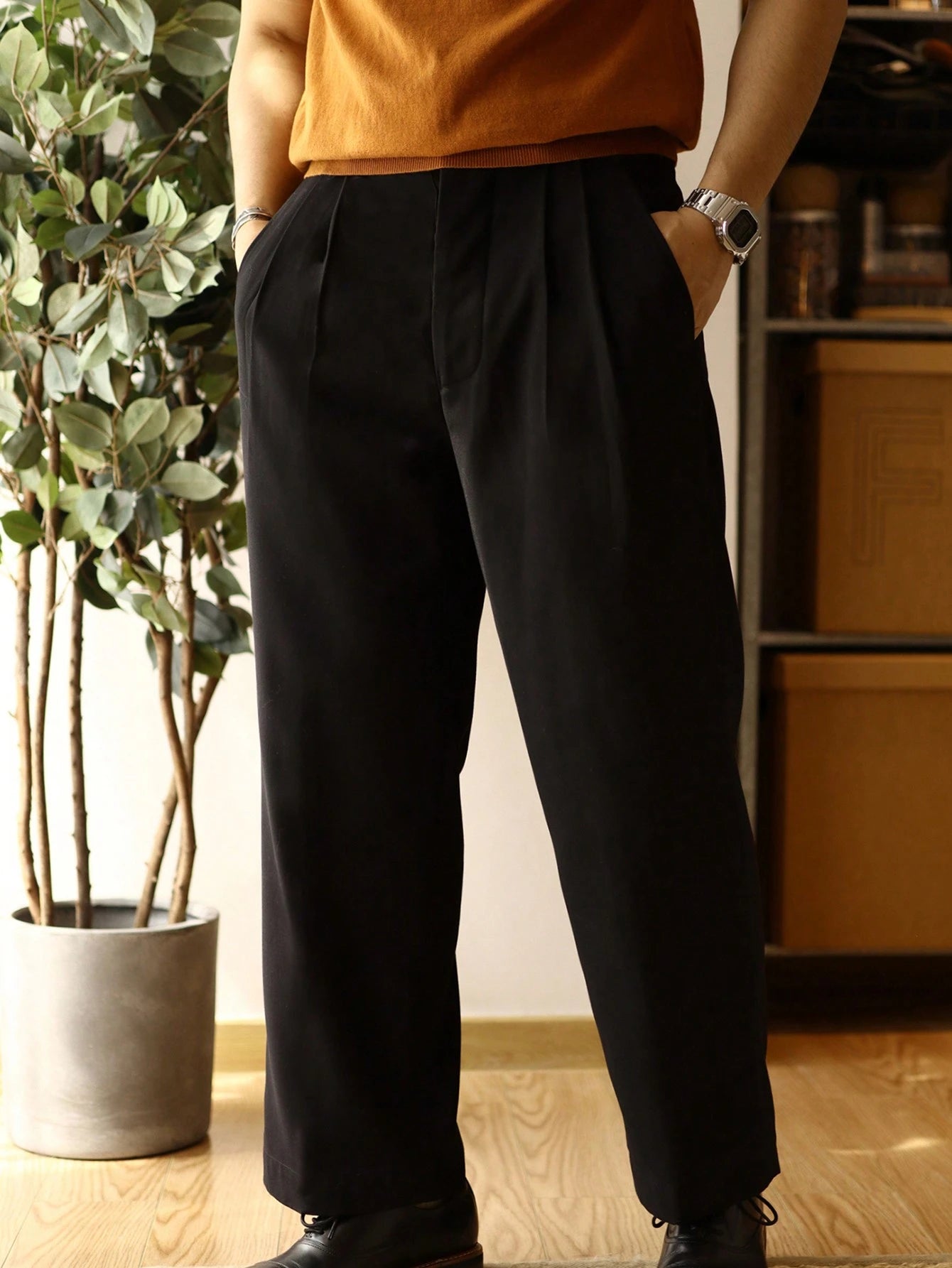 Men's Crease Resistant Straight Leg Dress Pants