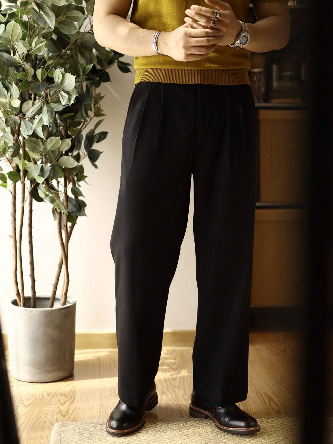 Men's Crease Resistant Straight Leg Dress Pants